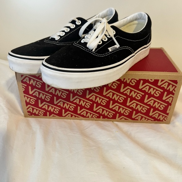 BLACK ERA VANS 8.5 - Picture 3 of 3